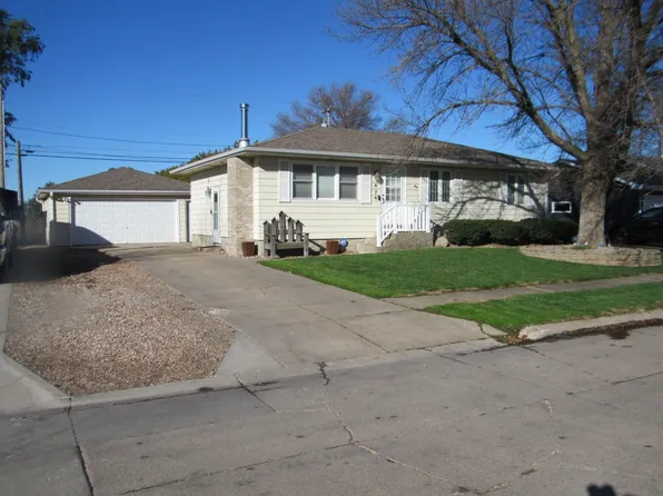 1474 45th Ave, Columbus, NE 68601