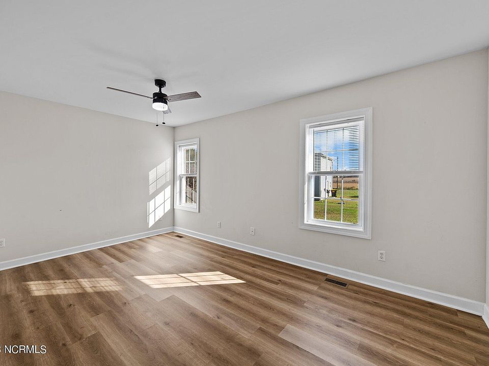 3328 Taylors Pointe Drive Drive, Winterville, NC 28590 Zillow