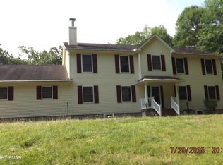 511 Cranberry Rd, East Stroudsburg, PA 18301