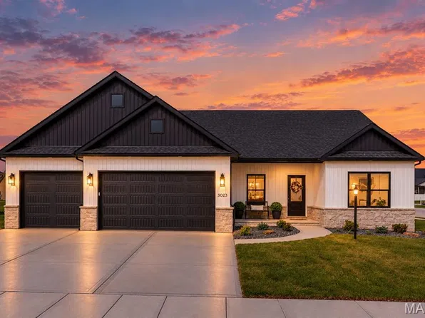 3023 Mobile Dr, Glen Carbon, IL 62034
