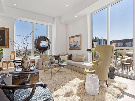 4th image of 1111 W River Pkwy #15E