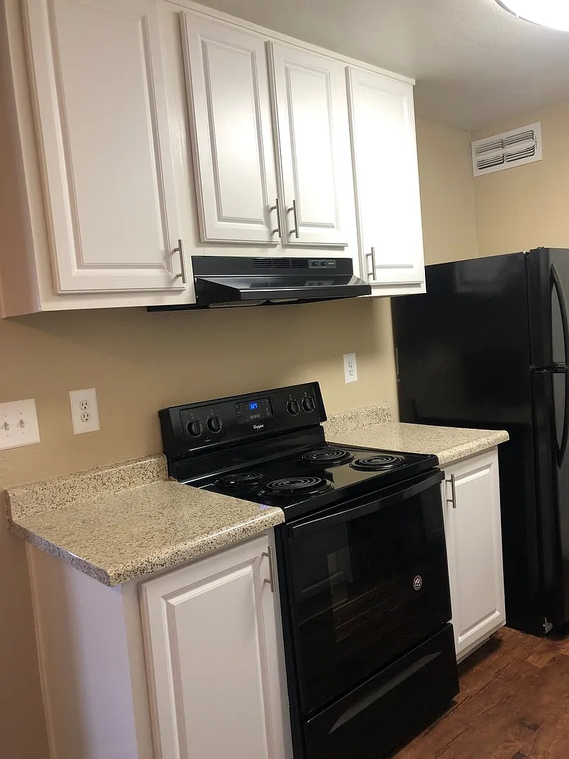 Legacy Park Apartments — Photo 3