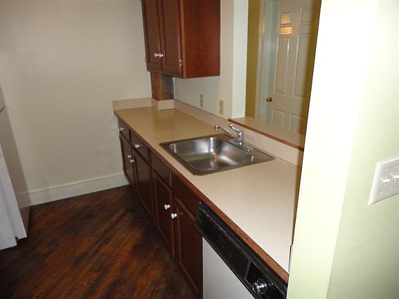 4th image of 247 N Shippen St APT 310
