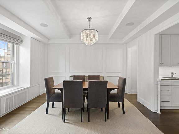 4th image of 1 5th Ave APT 11C