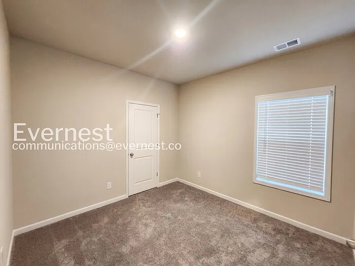 118 Culver St — Photo 7