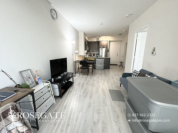 4th image of 65 Watergarden Dr #910