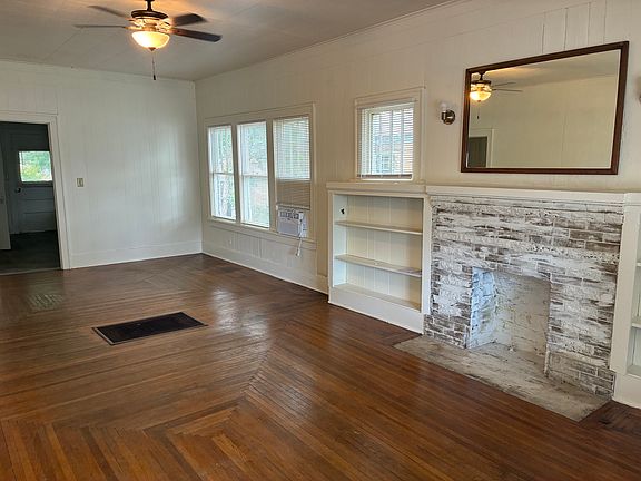 2nd image of 326 S Zunis Ave