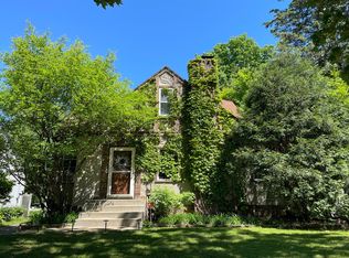 1108 Smith Ave S, West Saint Paul, MN 55118
