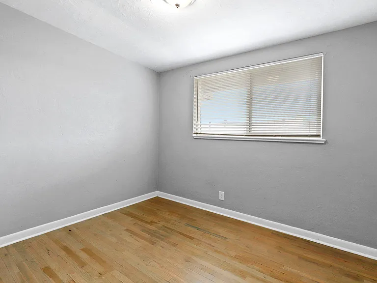 3710-3726 Eliot St — Photo 30