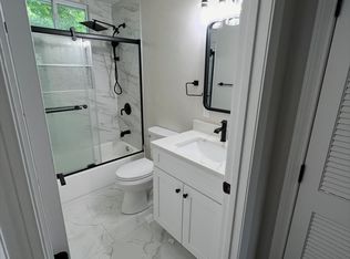 53 Crescent St, Shrewsbury, MA 01545