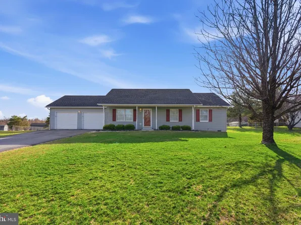 239 McGill Dr, Gerrardstown, WV 25420