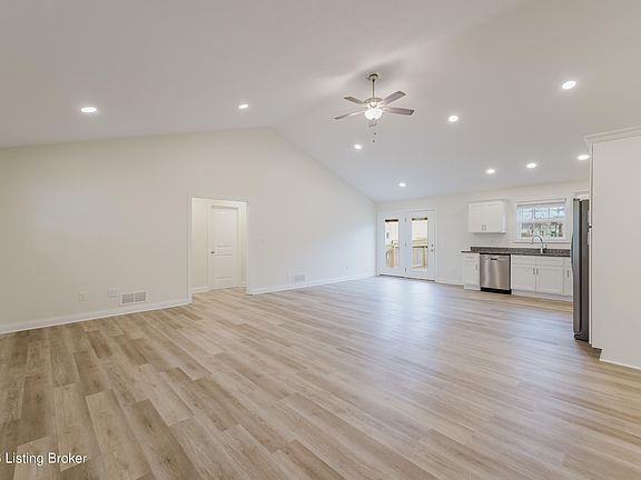 5th image of 632 Tristan Ln