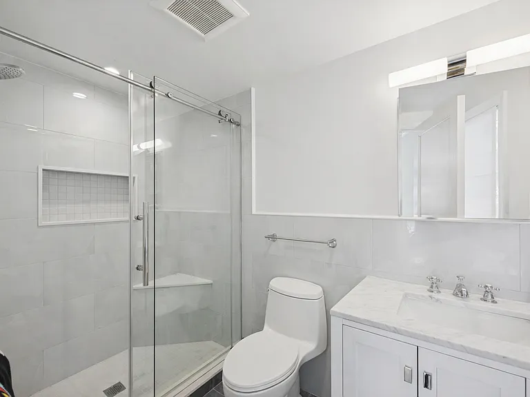 582 Montauk Hwy — Photo 30
