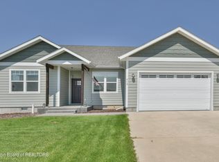 713 Cobblestone St, Pinedale, WY 82941