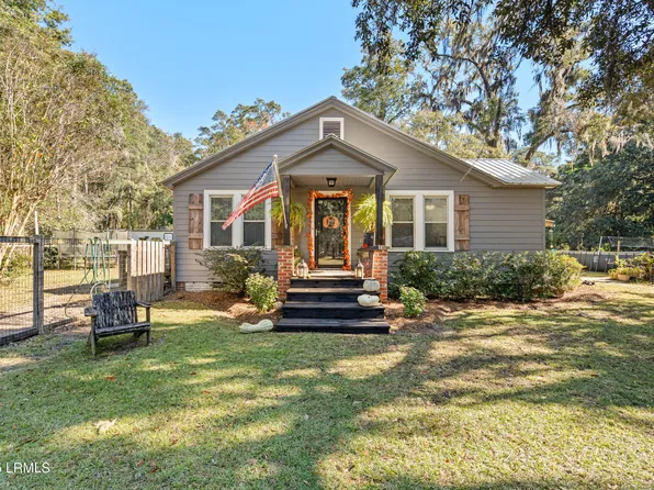 61 Glover Rd, Ridgeland, SC 29936