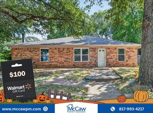 4200 Oakside Ct, Arlington, TX 76016