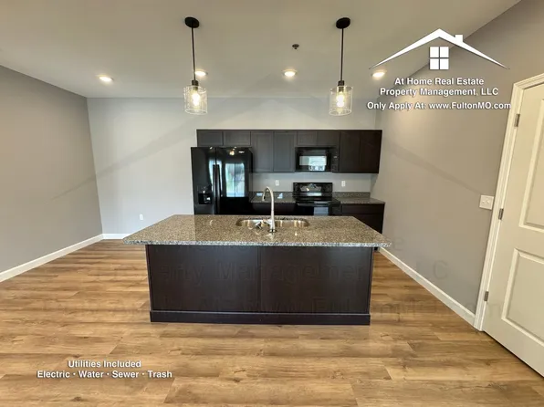 2610 N Bluff St, Fulton, MO