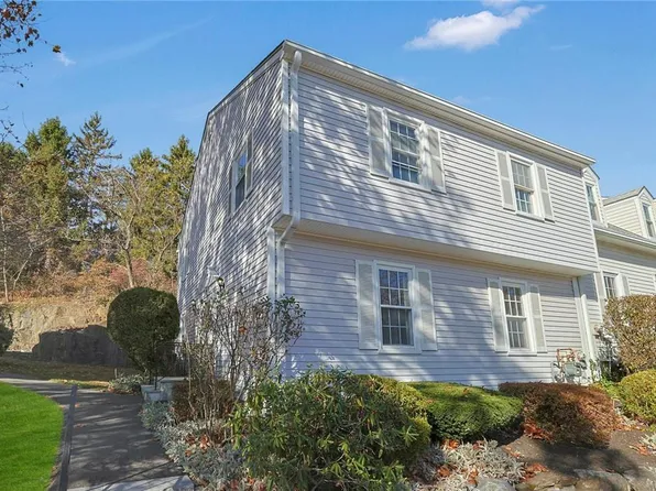 360 Carroll Close, Tarrytown, NY 10591