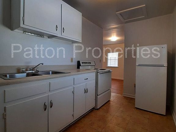 5th image of 1239 N Millwood Ave #10885356