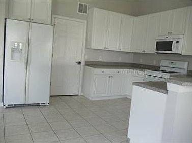 5th image of 2868 Majestic Isle Dr