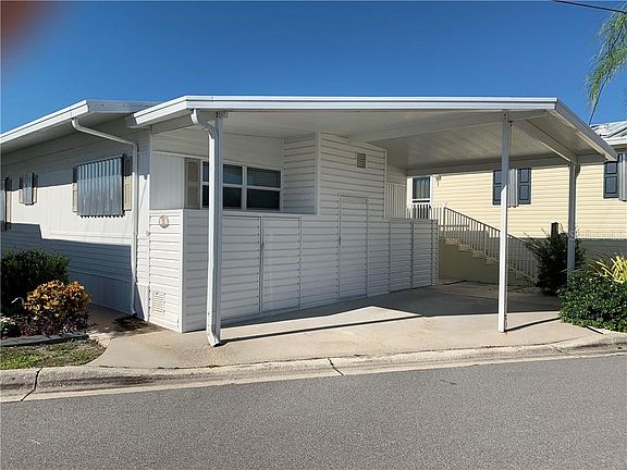2nd image of 15 Port Dr