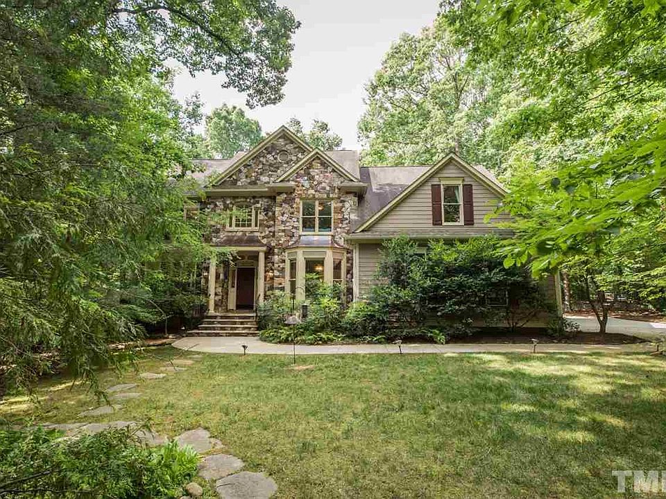 1st image of 123 Berwick Pl