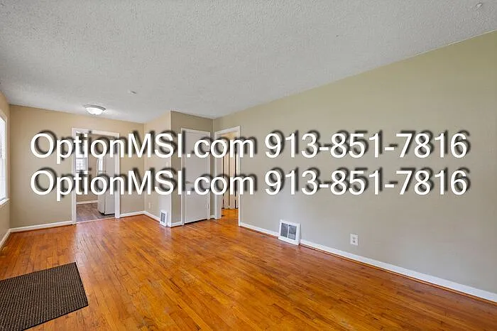 3114 S Vermont Ave — Photo 5
