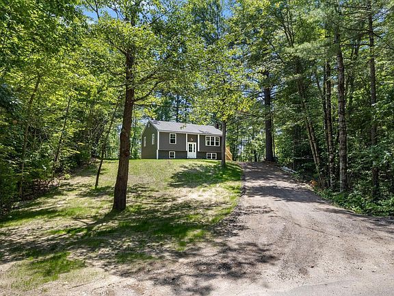 2nd image of 18 Fir Drive