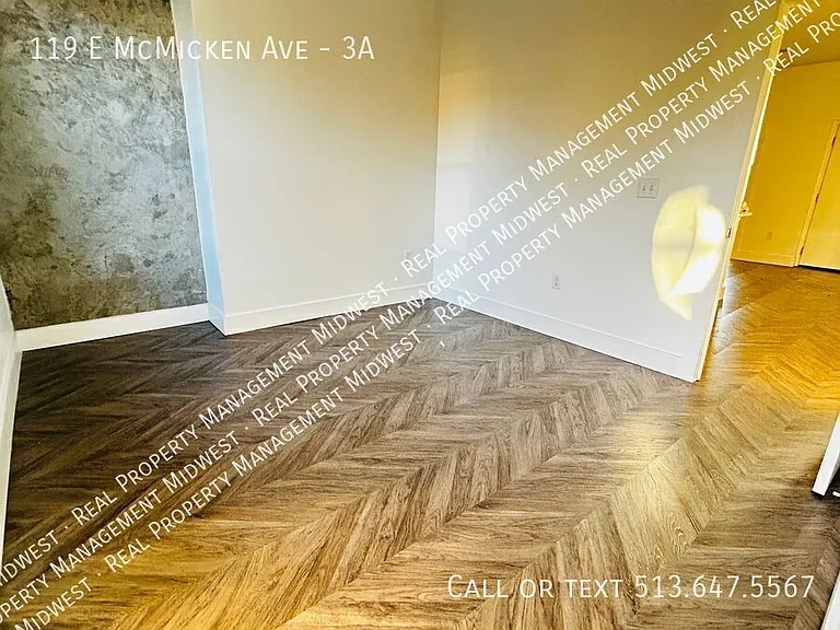 119 E McMicken Ave #3A — Photo 8