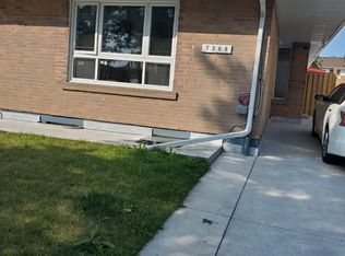 7268 Redfox Rd, Mississauga, ON L4T 2L8