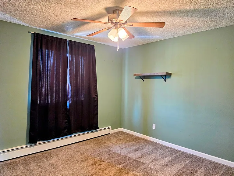486 Tracy Dr #3 — Photo 5