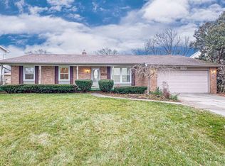 1125 Bennington Dr, Lansing, MI 48917