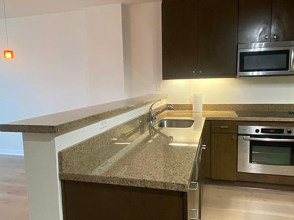 4th image of 199 New Montgomery St Unit 1205