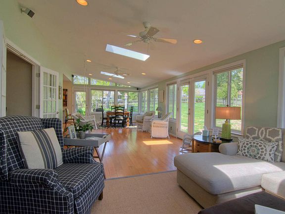 3rd image of 600 Lark Meadow Dr