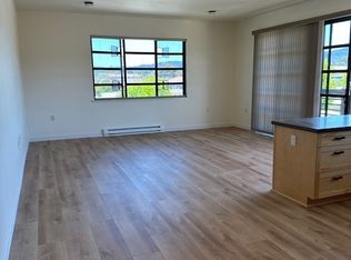 478 Tyler St #N, Monterey, CA 93940