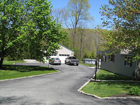 Street view of driveway