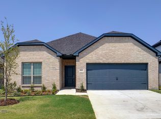 331 Oak Creek Dr, Lavon, TX 75166