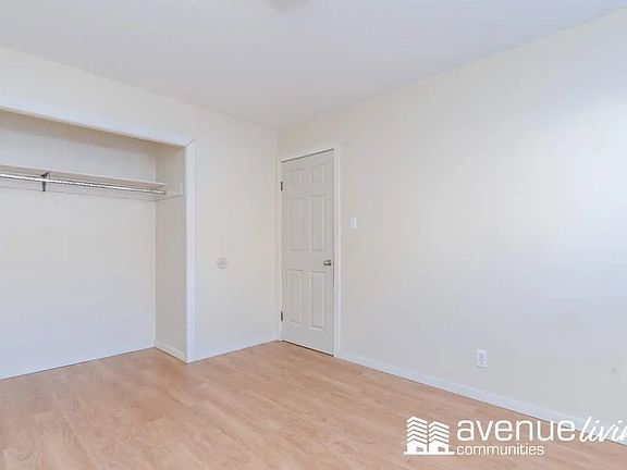5th image of 217 8th St E #501633