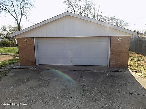 2nd image of 8506 Madrone Ave