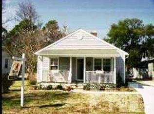 502 S 5th St, Carolina Beach, NC 28428