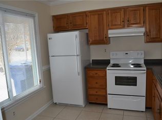 402 Rennie Ct, Virginia Beach, VA 23454