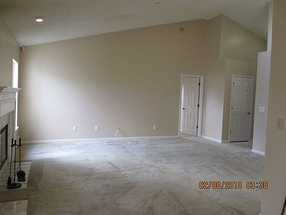 4th image of 8308 Rockridge Dr