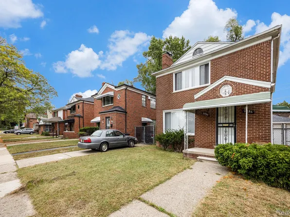 15748 Hubbell St, Detroit, MI 48227