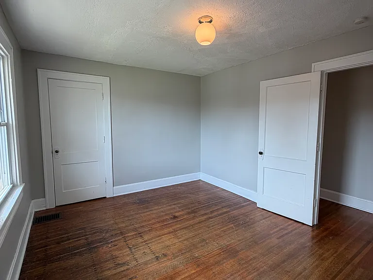 3827 Central Ave — Photo 33