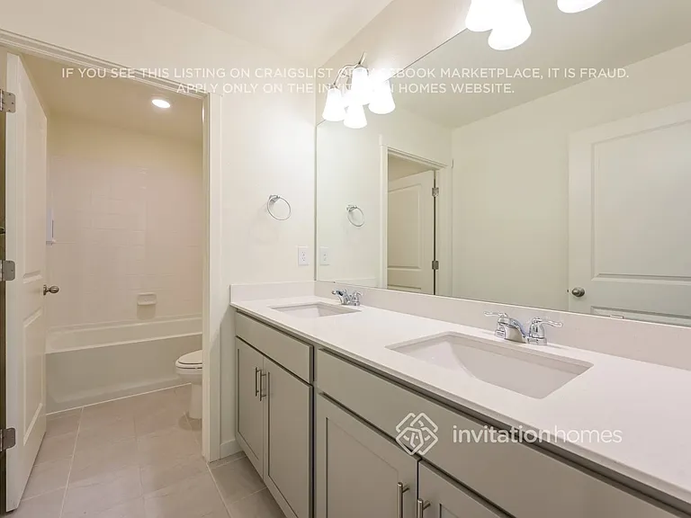 4834 Trails Edge Ln — Photo 16