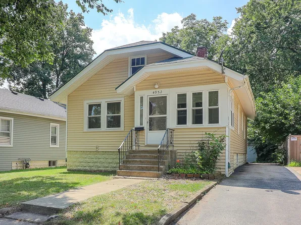 4952 Linscott Ave, Downers Grove, IL 60515
