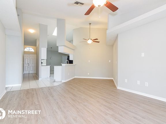 3rd image of 1918 Kettler Dr