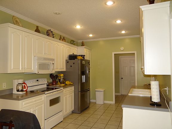3rd image of 3605 Old Ashbrook Dr