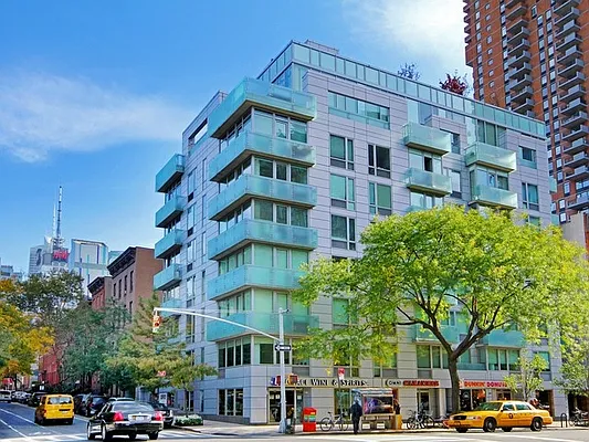 Sold by Nest Seekers International | media 17