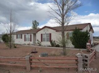 25555 N Mitchell Ln, Paulden, AZ 86334